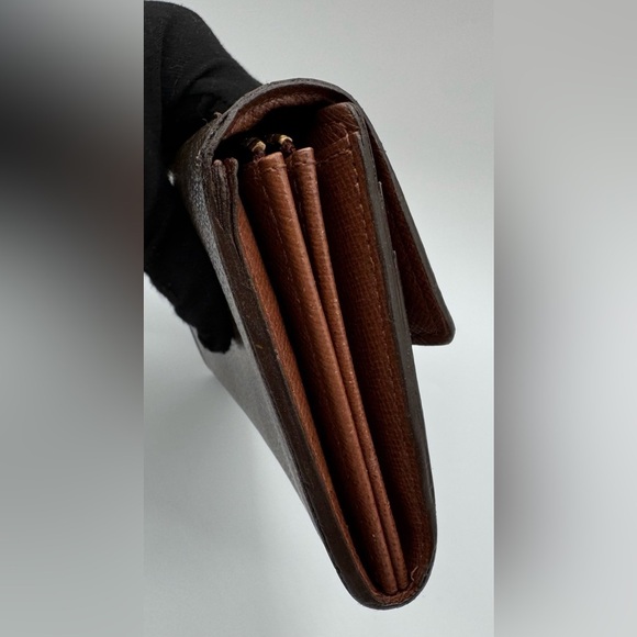 Louis Vuitton Brown Monogram Wallet | Professionally Refurbished - Picture 5 of 13